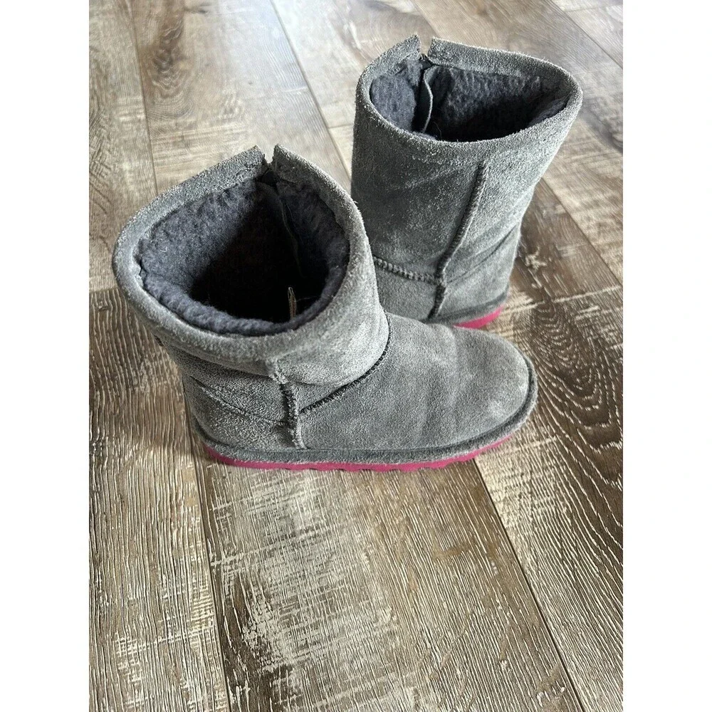 Bearpaw Elle Toddler Girls Size 11 Gray Pink Sole Ankle Fur Leather Booties
